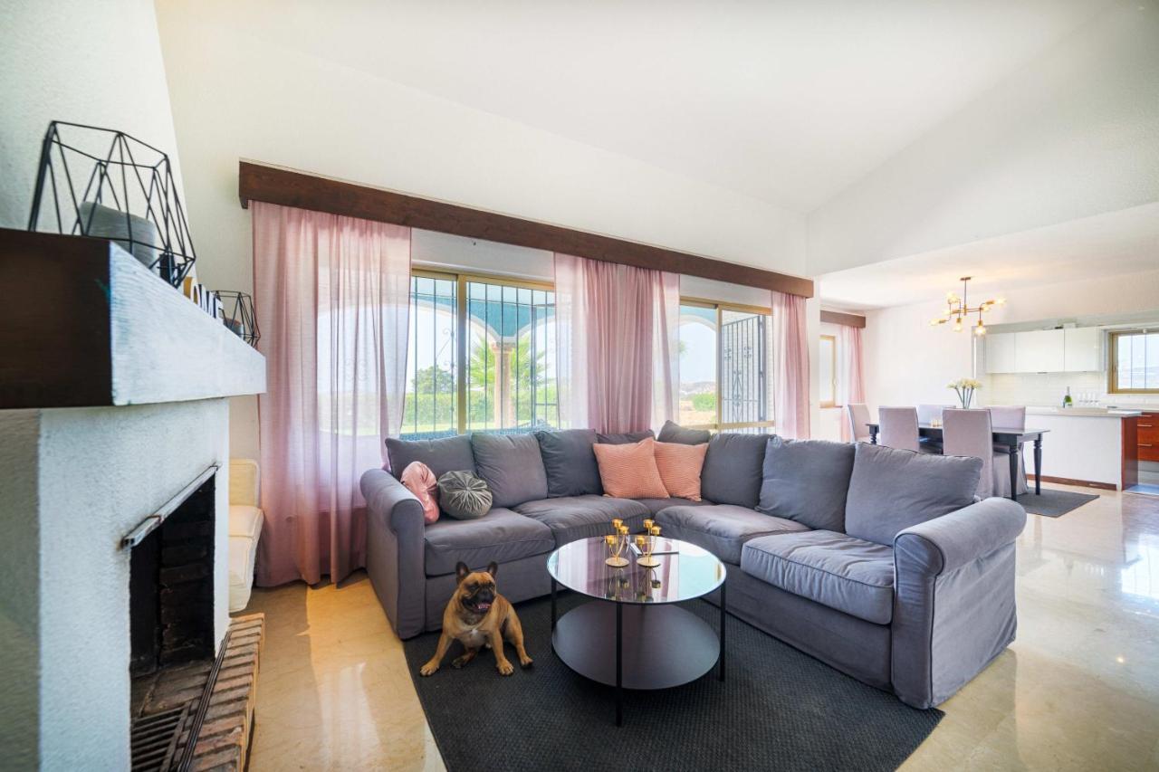 Villa Mimosa Sleeps 8 With Heated Pool Santa Fe de los Boliches Buitenkant foto