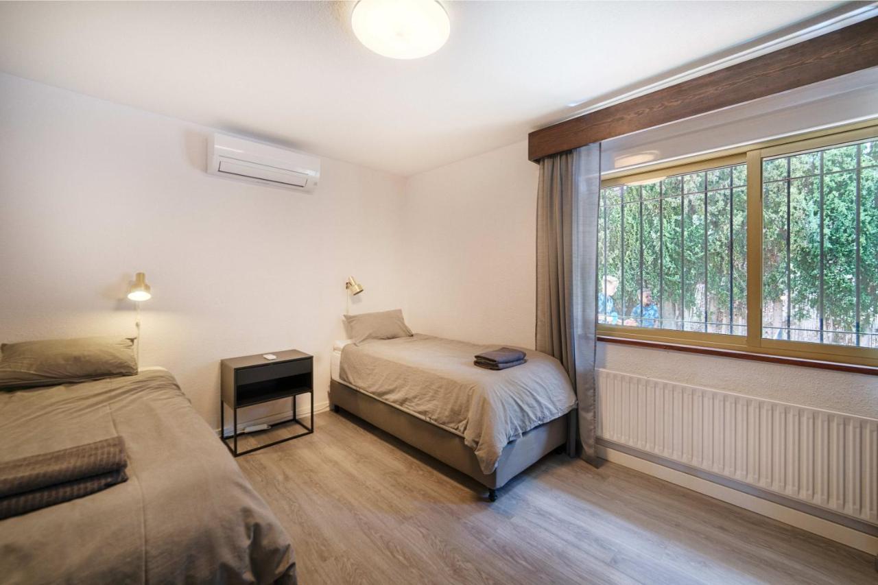 Villa Mimosa Sleeps 8 With Heated Pool Santa Fe de los Boliches Buitenkant foto